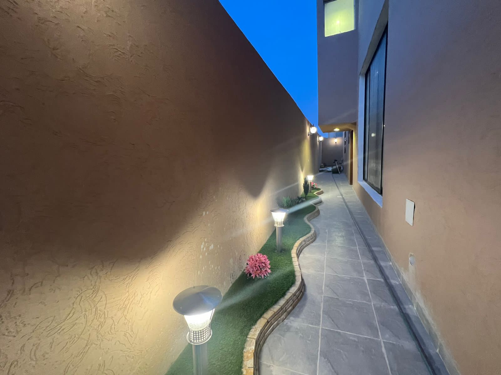 WhatsApp Image 2025-10-19 at 12.02.29 (3)